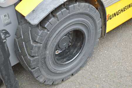 Jungheinrich TFG435