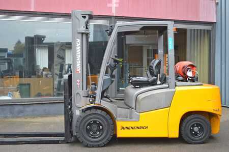 Jungheinrich TFG435