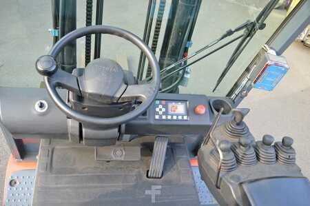 Toyota 8FBMT30