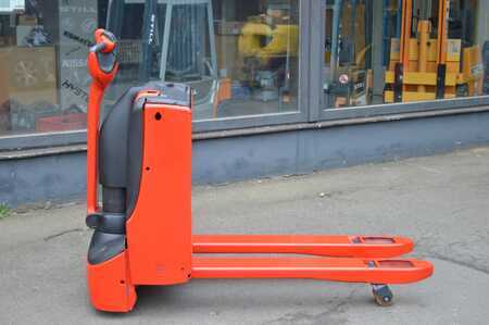 Linde T18