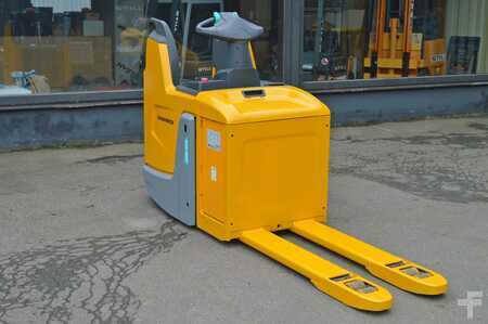 Jungheinrich ERE225 TOP ZUSTAND