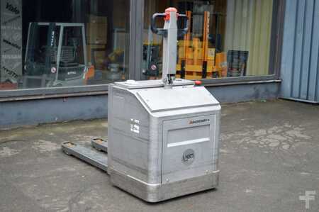 Jungheinrich EJE i25 INOX