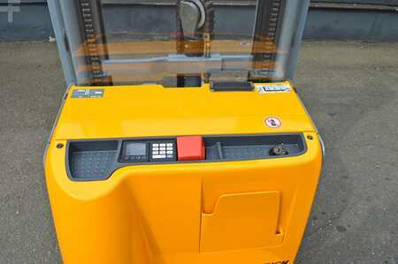 Jungheinrich EJC 112z