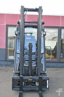 Linde E25H-01/600  Viele Neuteile