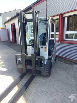 Still RX60-35