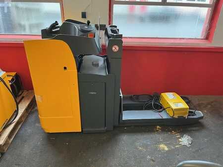 Jungheinrich ESD120