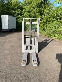 Jungheinrich EJC112z 250ZT