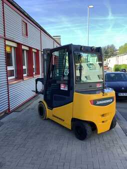 Jungheinrich EFGS30s