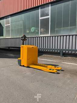 Jungheinrich EJE222r