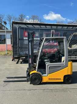 Jungheinrich EFG425ks 550DZ