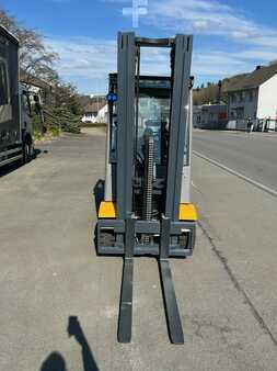 Jungheinrich EFG425ks 550DZ