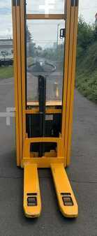 Jungheinrich ERC214Z 535DZ