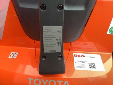 Toyota SWE120L