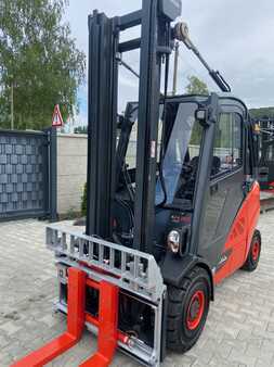 Linde H 30T-02