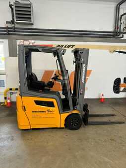 Jungheinrich EFG215
