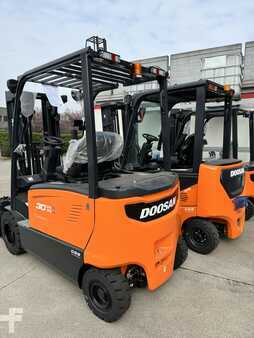 Doosan B30X 7 PLUS