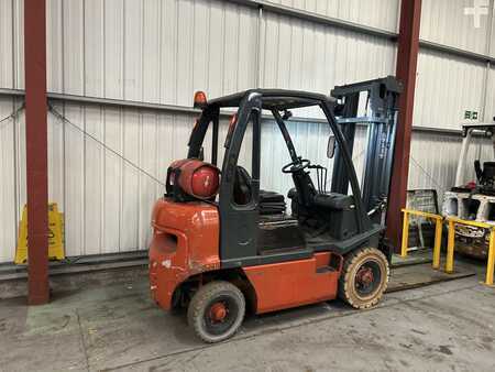 Nissan UD02A20PQ