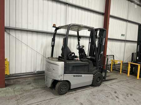Nissan 1Q2L25Q