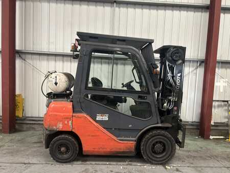Toyota 02-8FGF25