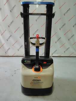 Crown ES-4000 - 1,2