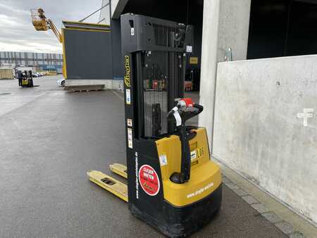 Yale MS12AC