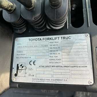 Toyota 02-8FDF30  *Perfect Condition*