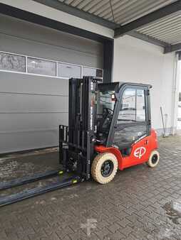 EP Equipment EFL 253