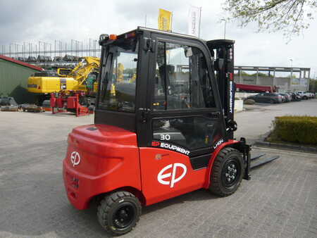 EP Equipment EFL 303S