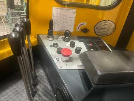 Combilift  C4000 // LPG //5450 mm