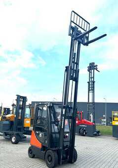Doosan  G15S -5// TRIPLEX// 2016 year