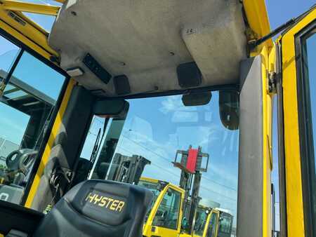 Hyster H 5.5XM Diesel / Full cabin / Only 6089 hours / Forks Positioner