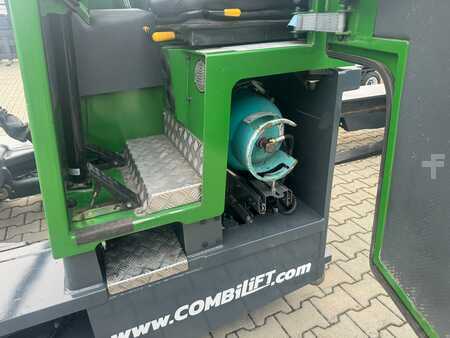 Combilift C2500/Triplex 5940 mm/ Like new / Only  1597 hours