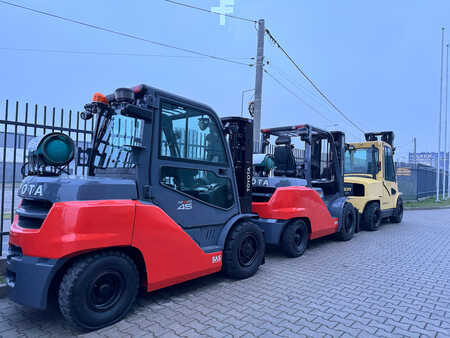 Jungheinrich DFG45 //Positioner + sideshift/Air condition/Full cabin