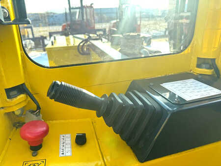 Combilift C2500 EST/ELECTRIC /Only 1449 hours/ battery reconditioned,efficiency of 81%.