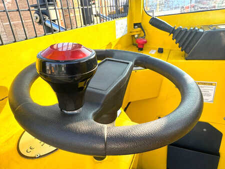 Combilift C2500 EST/ELECTRIC /Only 1449 hours/ battery reconditioned,efficiency of 81%.