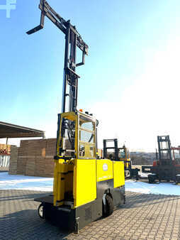 Combilift C2500 EST/ELECTRIC /Only 1449 hours/ battery reconditioned,efficiency of 81%.