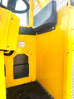 Combilift C2500 EST/ELECTRIC /Only 1449 hours/ battery reconditioned,efficiency of 81%.