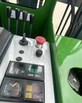 Combilift C3000 / Only  4799 hours