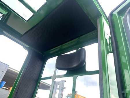 Combilift C3000 / Only  4799 hours