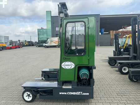 Combilift C3000 / Only  4799 hours