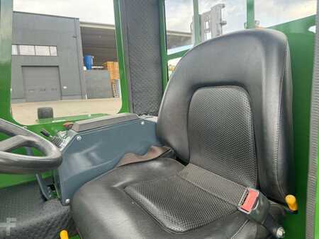 Combilift C3000 / Only  4799 hours