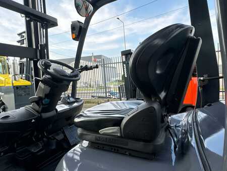 Toyota  02-8FGF25 // LPG // 2018 year // Triplex 4300 mm //