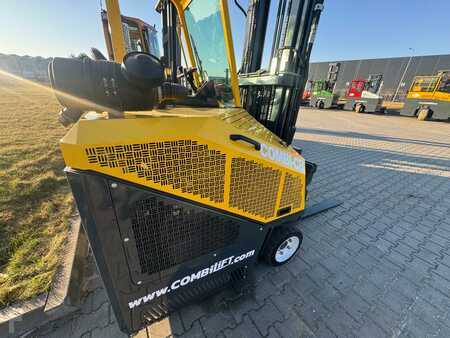 Combilift CB3000 // 2019 year /Like new / Only 1295 hours !!!