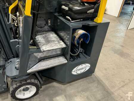 Combilift CB3000 // 2019 year /Like new / Only 1295 hours !!!