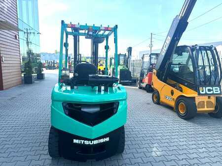 Mitsubishi FD35NT / Diesel / Only 6012 hours / Perfect condition
