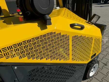 Combilift CB3000 // 2016 year // Triplex // positioner +side shift