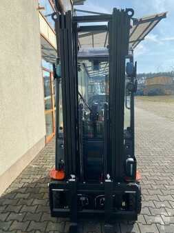 Toyota Traigo24 - 8FBES15T