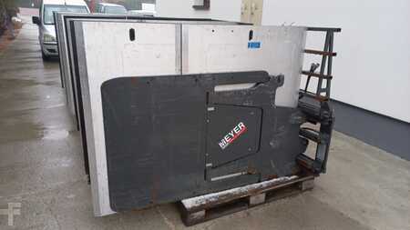 Meyer 3-8416G