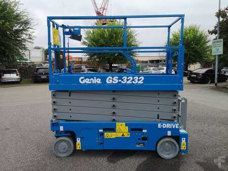 Genie GS-3232 E-Drive