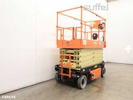 JLG ES3246